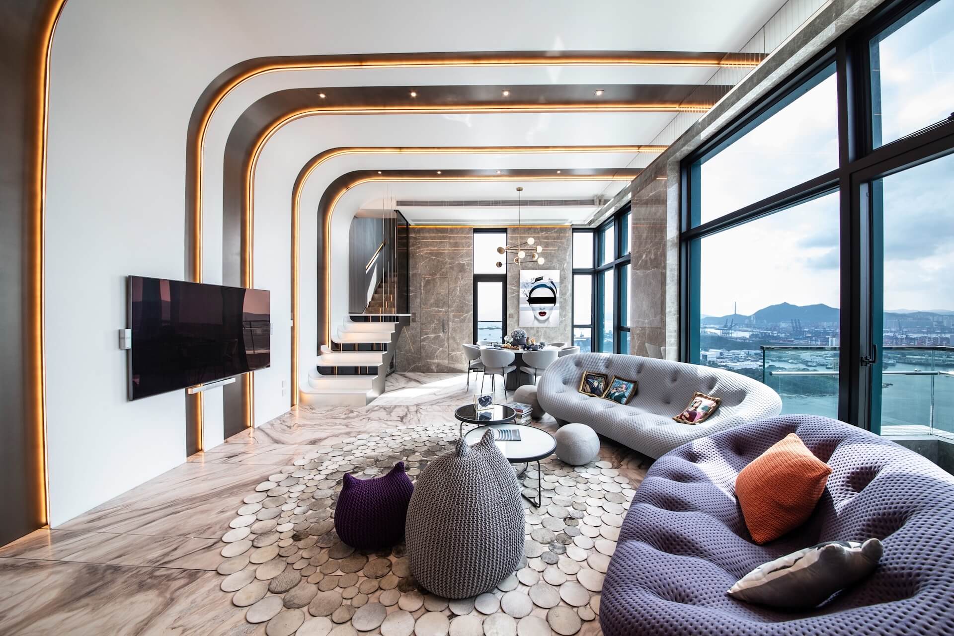 the-long-beach-silver-in-interior-design-home-decor-gold-in-interior-design-intelligent-homes-ida-2021
